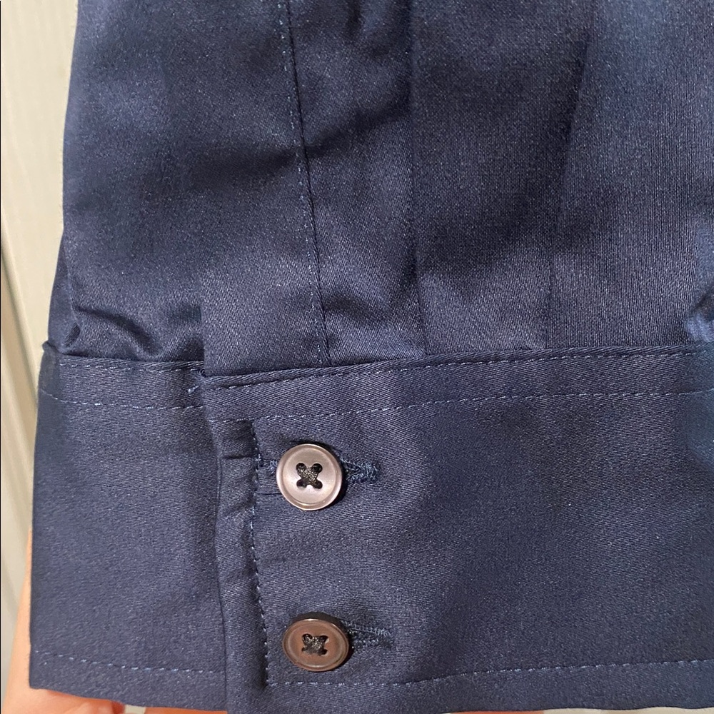 Banana Republic Women’s Navy Blue Tailored Button-Up Shirt - Size 14 - Picture 5 of 10